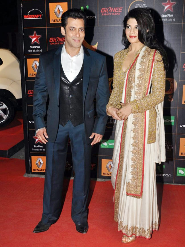 इन अभिनेत्रियों के आगे 'बौने' साबित हुए फिल्मी हीरो