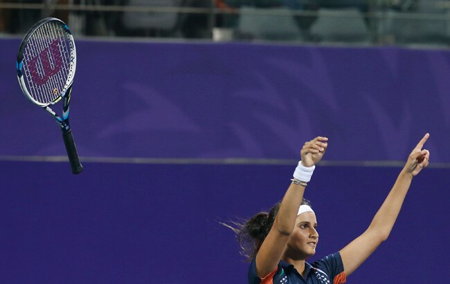 तिरंगा थाम सानिया-साकेत ने मनाया 'सुनहरा' जश्न