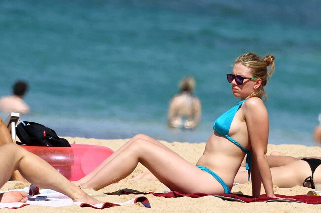 स्कारलेट योहांसन ने दिया बिटिया को जन्म