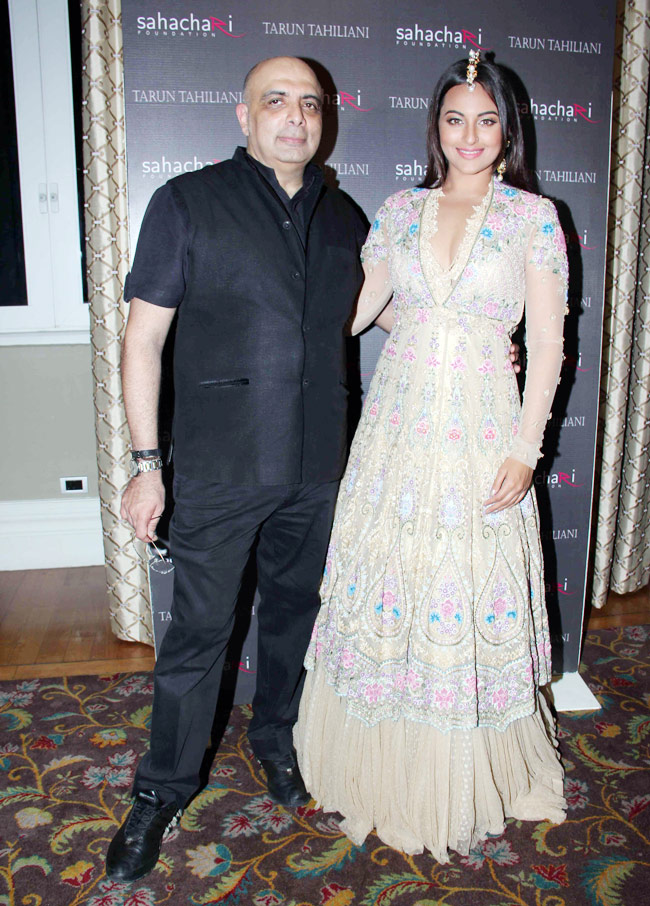 खूबसूरत सोनाक्षी का ये अंदाज भी लाजवाब