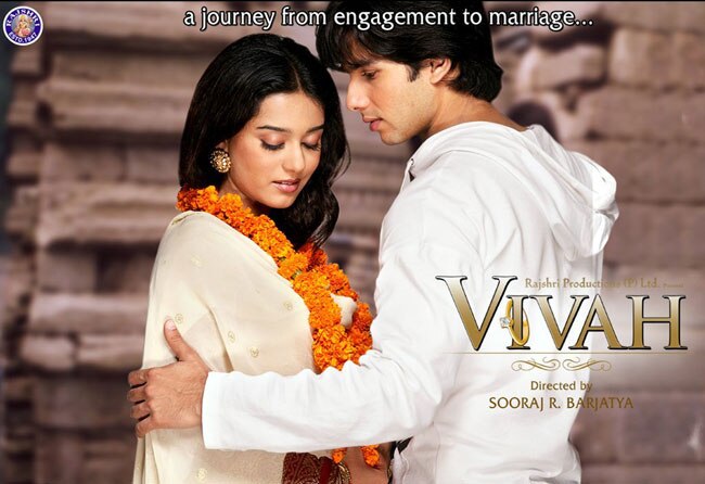 ये हैं पिछले दशक की सबसे सफल फिल्में...