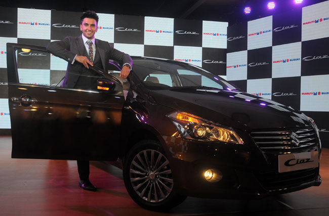 रणवीर सिंह ने लॉन्‍च की मारुति-सुजुकी की Ciaz