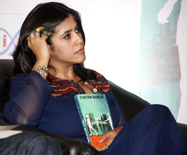 कृति सैनन बनेगी चेतन भगत की 'हाफ गर्लफ्रेंड'!