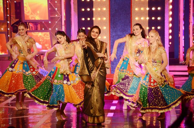 ...जब रेखा ने 'देवर' सलमान के साथ लगाए ठुमके