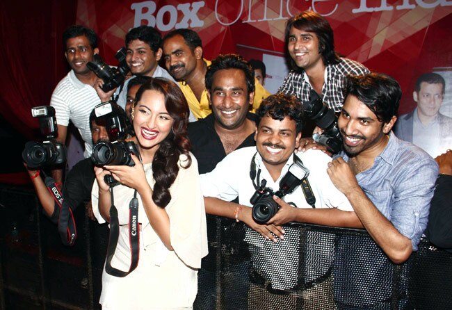 पहली बार हुए 'स्टार बॉक्स ऑफिस इंडिया अवॉर्ड्स' में पहुंचा बॉलीवुड 'कुनबा'