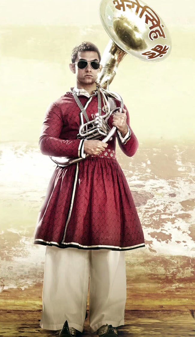 टुकुर टुकुर देखें फिल्‍म 'पीके' के ये पोस्‍टर्स