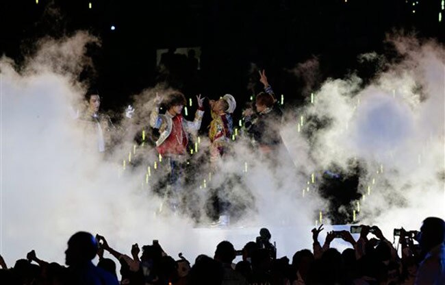 जबरदस्त आतिशबाजी के साथ एशियाई खेलों का समापन