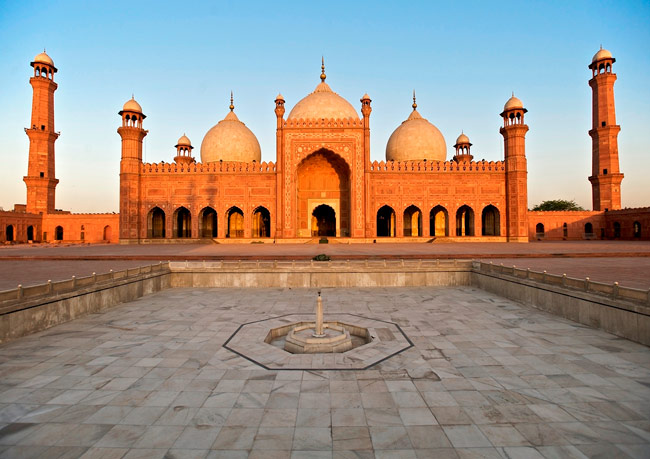 ये हैं दुनिया की 7 सबसे बड़ी मस्जिद