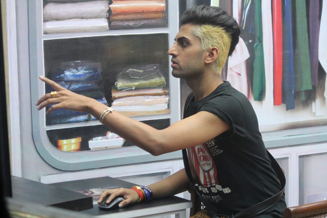 Bigg Boss 8: घर में हुई ऑनलाइन दिवाली शॉपिंग