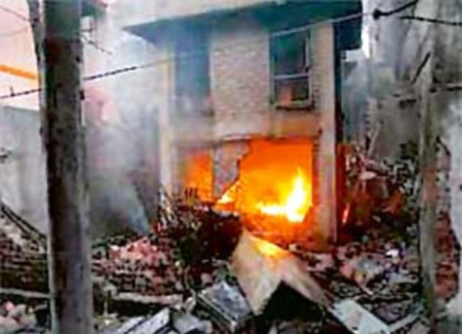 7 अक्टूबर 2014: तस्वीरों में दिनभर की अहम खबरें