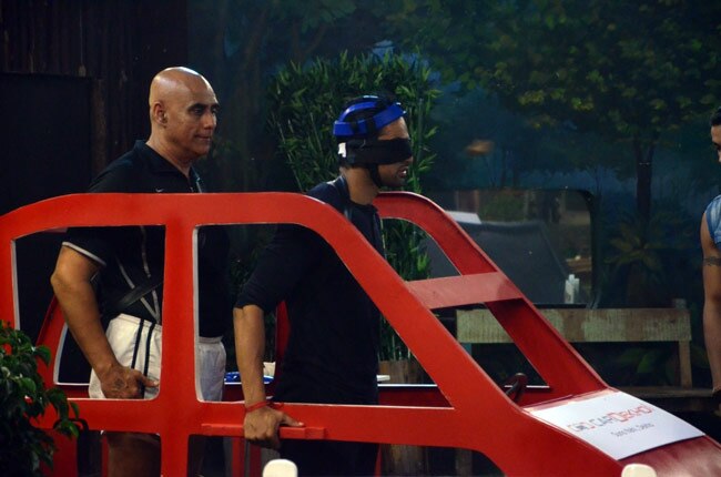 'बिग बॉस' में आज होंगे सब पजल