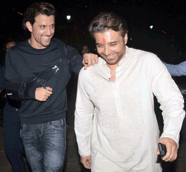 देखिए बॉलीवुड सितारों का दिवाली सेलिब्रेशन