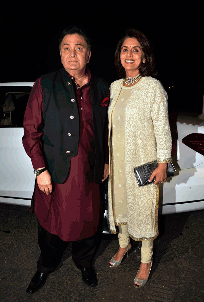 देखिए बॉलीवुड सितारों का दिवाली सेलिब्रेशन