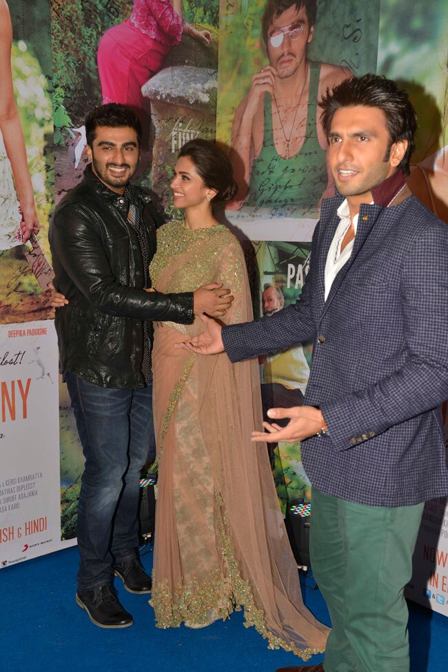 ...जब रणवीर के सामने अर्जुन कपूर ने किया दीपिका को किस