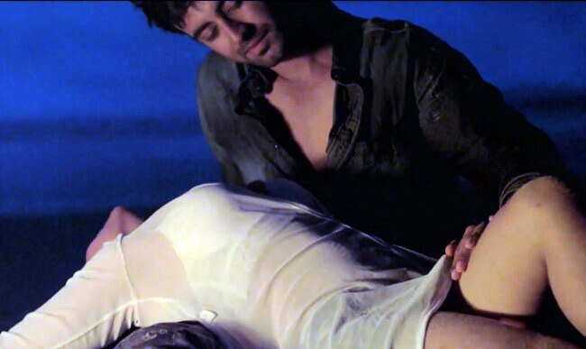 'जिद' में प्रियंका चोपड़ा की बहन मनारा ने पार की बोल्‍डनेस की हद...