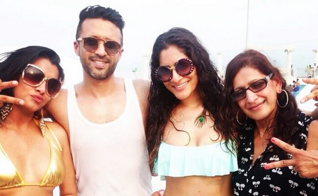 देखें फिल्म 'रोर' की एक्‍ट्रेस हिमार्षा वेंकटसामी की बोल्‍ड तस्‍वीरें