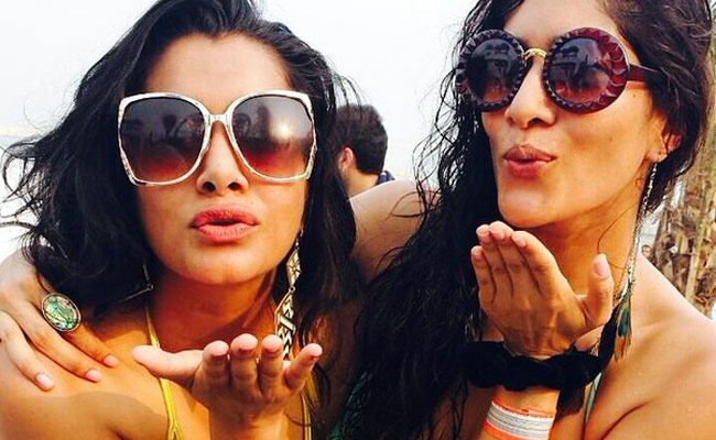 देखें फिल्म 'रोर' की एक्‍ट्रेस हिमार्षा वेंकटसामी की बोल्‍ड तस्‍वीरें