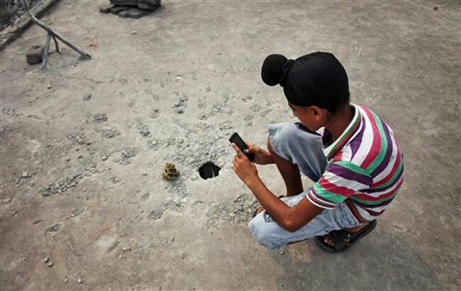 तस्‍वीरें: पाकिस्‍तानी गोलीबारी में तबाह हुआ भारतीय गांव