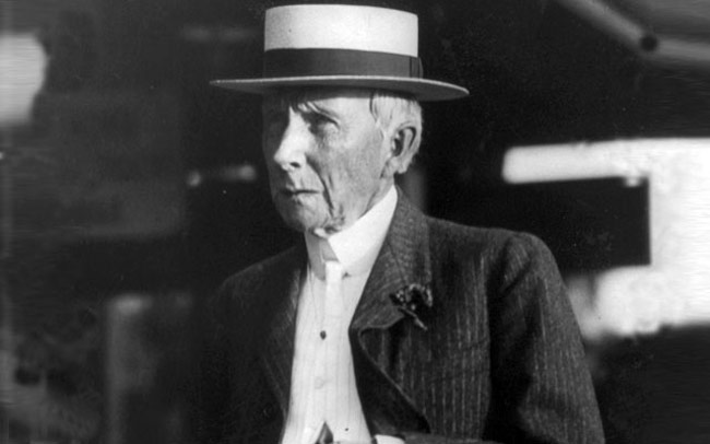 ये हैं दुनिया के अब तक के 10 सबसे अमीर शख्‍स