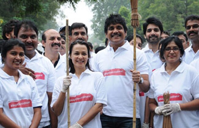 26 अक्टूबर: तस्वीरों में दिनभर की अहम खबरें