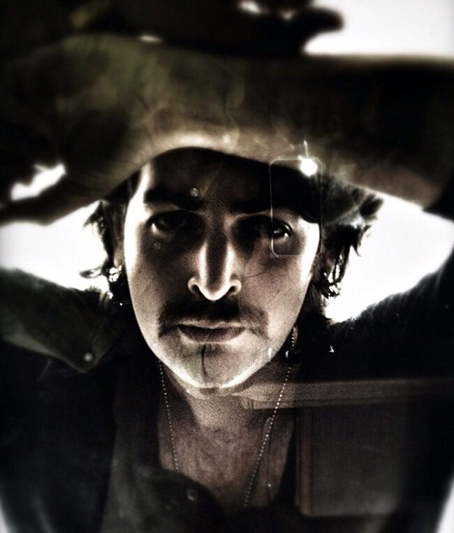 एक्ट‍िंग छोड़ ये क्या करने लगे नील नितिन मुकेश!