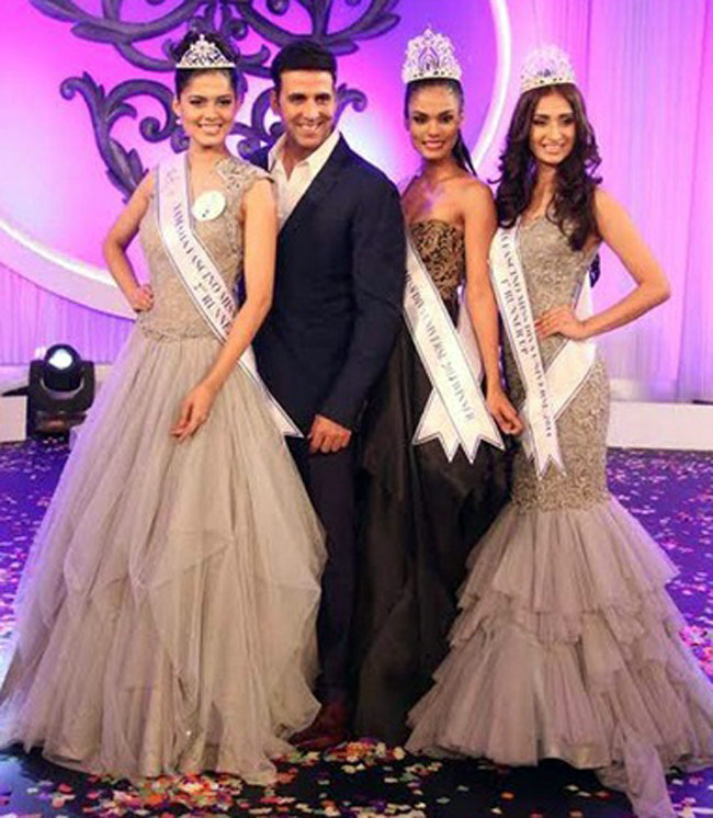 मिस यूनिवर्स में हिस्सा ले रही नोयोनिता की मोहक तस्वीरें