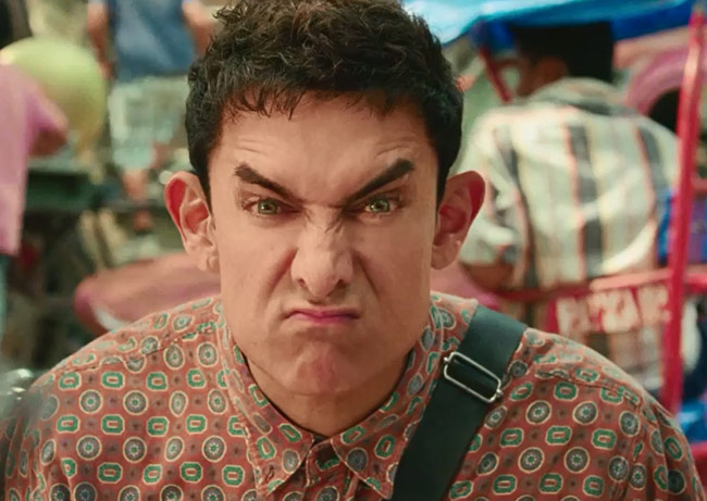 देखिए PK में आमिर खान का सतरंगी-अतरंगी अंदाज