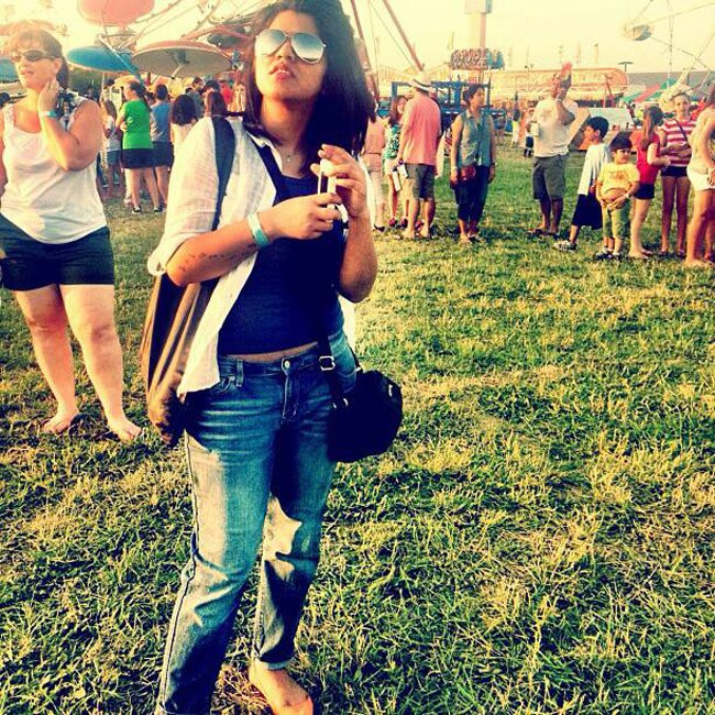 मिलिए खूबसूरत आवाज की पाकिस्तानी मलिका से