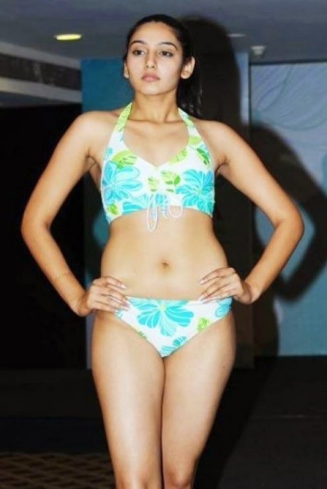 सुर्खियों में आईं पर्दे की ये 'अम्‍मा'