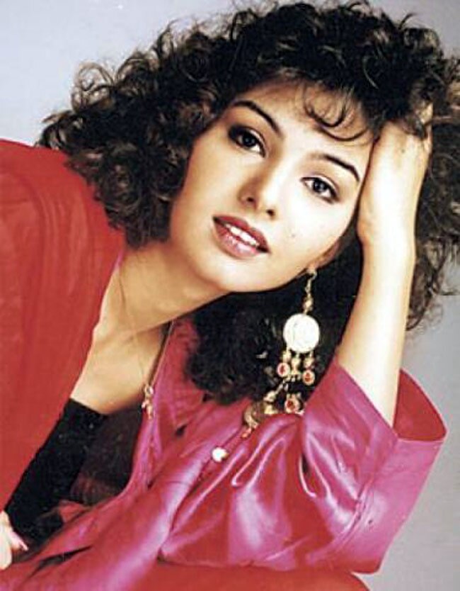 हुस्न का जादू दिखाने वाली पाकिस्तानी खातूनें