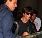 शाहरुख खान एंड कंपनी का ब्लैड एंड बोल्ड अवतार