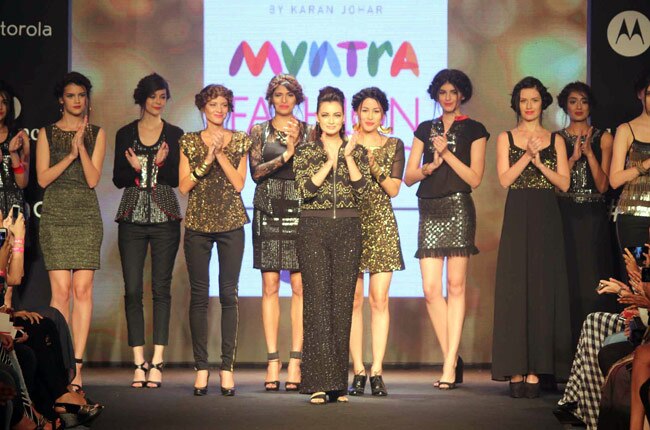 रैंप पर दीया मिर्जा, कल्कि और सुष्मिता सेन के जलवे