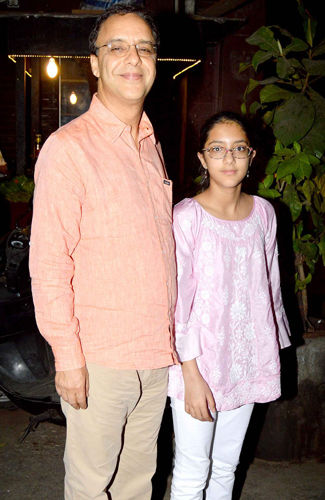 कुछ इस अंदाज में पृथ्‍वी थिएटर फेस्टिवल में पहुंचीं बॉलीवुड हसीनाएं