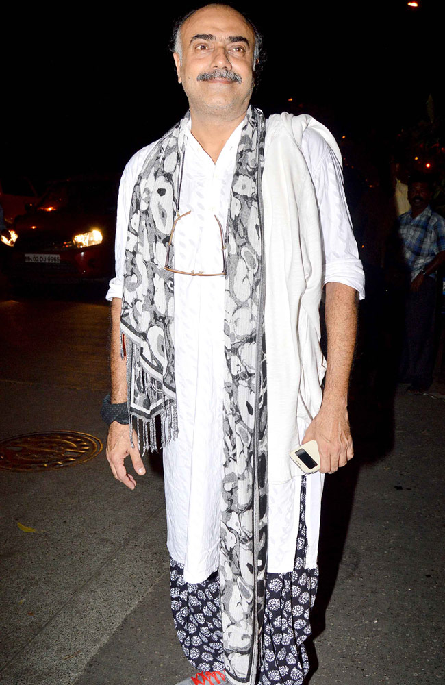 कुछ इस अंदाज में पृथ्‍वी थिएटर फेस्टिवल में पहुंचीं बॉलीवुड हसीनाएं