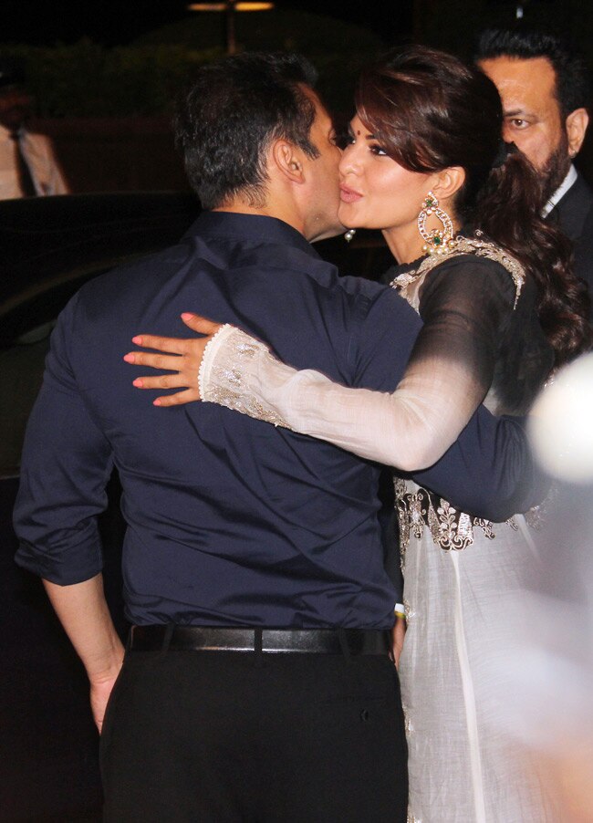 अर्पिता के रिसेप्शन की सबसे शानदार तस्वीरें