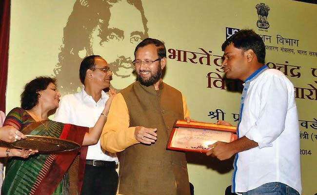 साल 2014: तस्वीरों में देश और दुनिया की बड़ी खबरें