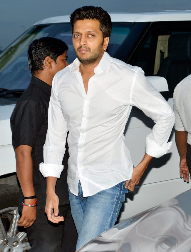 बॉलीवुड ने  रवि चोपड़ा को दी श्रद्धांजलि