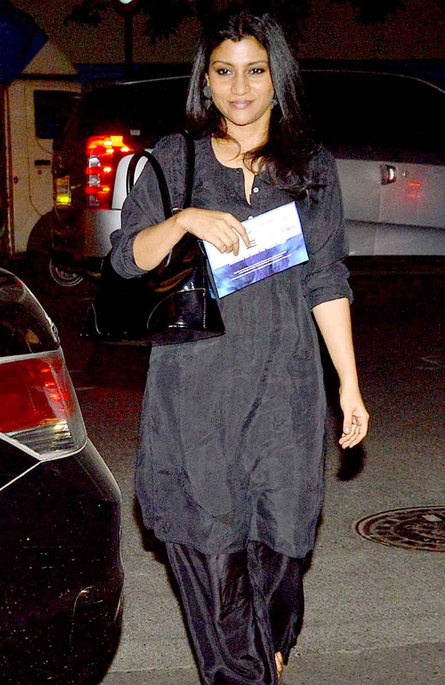 कुछ इस अंदाज में पृथ्‍वी थिएटर फेस्टिवल में पहुंचीं बॉलीवुड हसीनाएं