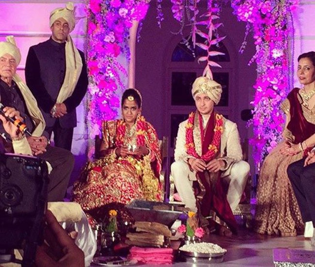 इन सेलिब्रिटी शादियों की हुई खूब चर्चा, मीडिया कवरेज, Tweet और धूम