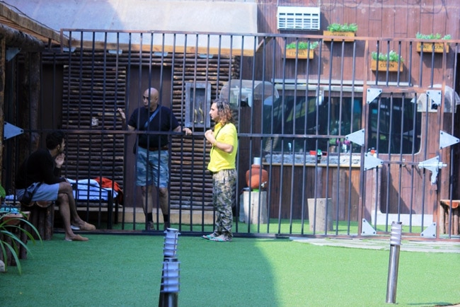 'द शौकीन्स' फिल्म के प्रमोशन के लिए 'बिग बॉस' पहुंची लीजा हेडन