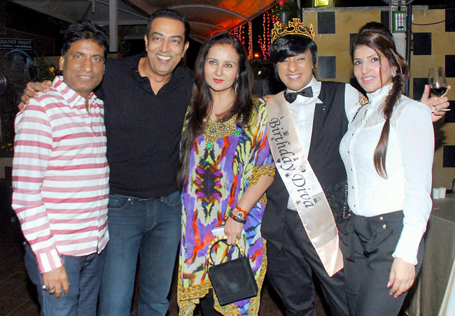 काजोल, लियोन और हुमा के इस बेफिक्र अंदाज के क्‍या कहने...