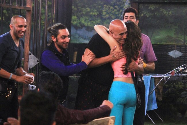 Bigg Boss: पुनीत इस्सर को लेकर गौतम और डियांड्रा में तू-तू मैं-मैं