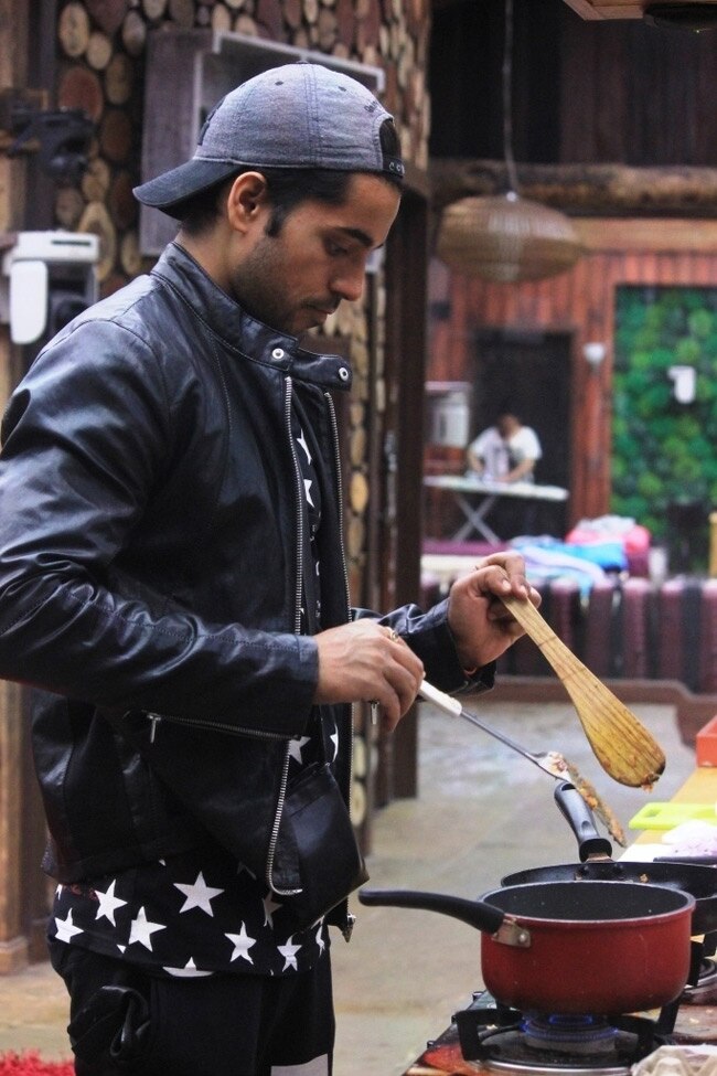 Bigg Boss: पुनीत इस्सर को लेकर गौतम और डियांड्रा में तू-तू मैं-मैं