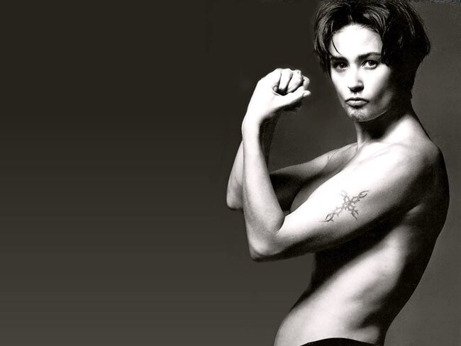 प्रेग्नेंट न्यूड फोटोशूट की जनक डेमी मूर, हैप्पी बर्थडे