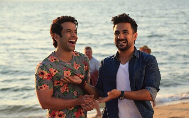 'मस्तीजादे' के सेट पर सनी लियोन की मस्ती