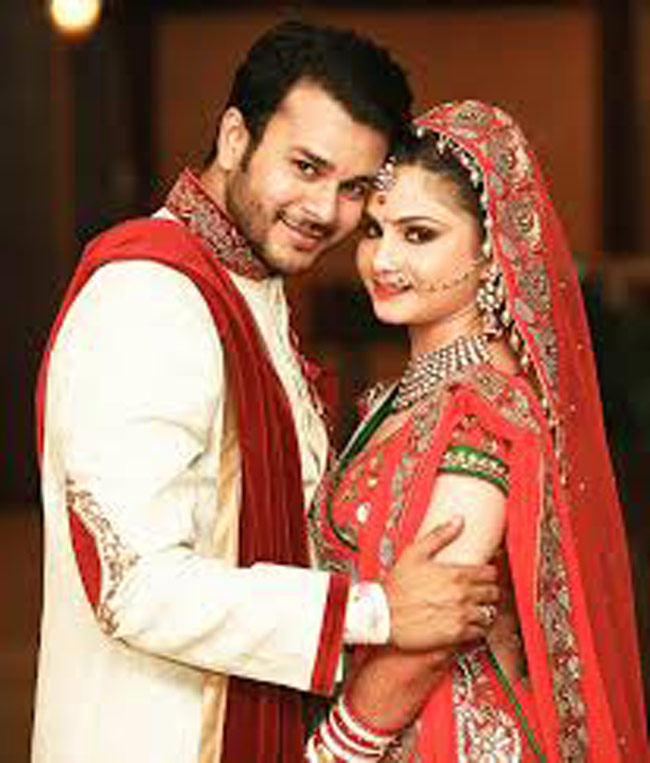 साल 2014 में ये जोड़ियां बंधी शादी के बंधन में