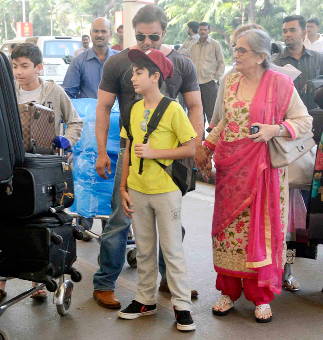 अर्पिता की शादी के लिए हैदराबाद रवाना हुआ सलमान 'खान'दान