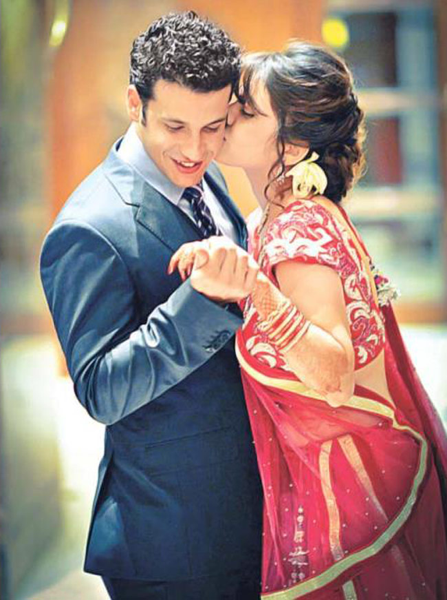 रागिनी MMS वाली रागिनी Happy Birthday