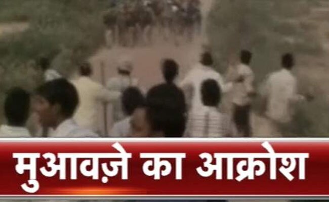 1 नवंबर 2014: तस्वीरों में दिनभर की अहम खबरें