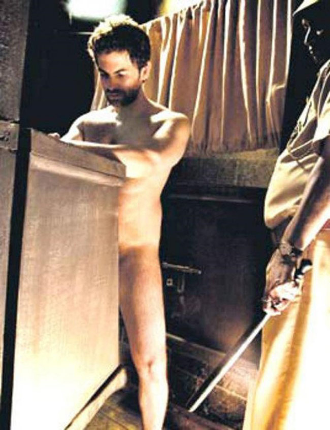 बॉलीवुड के ये हीरोज हुए न्यूड